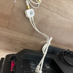 液晶テレビAQUOS LC-32H11 ★分波器&B-CASカード付き★地デジBSCS今すぐ見れます