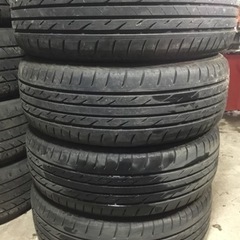 値下げ！バリ溝 215/60R17  BS NEXTRY 4本セット