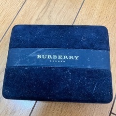 Burberry カフス