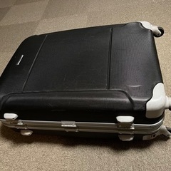 スーツケース　トラベルバッグ　キャリー（大型）