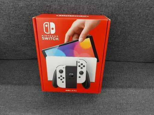 NintendoSwitchの有機ELモデル\nJoy-Conはホワイト