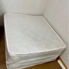 【相談中】コンパクト　二つ折りベッドマットレス