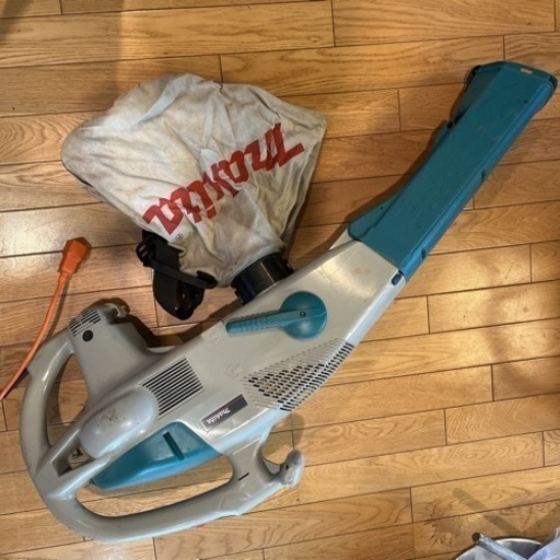 マキタmakita ブロワ 集じん機 MUB0621100W