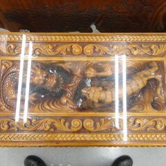 装飾付き座卓　木彫りローテーブル　彫刻　【モノ市場半田店131】