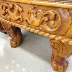 装飾付き座卓　木彫りローテーブル　彫刻　【モノ市場半田店131】