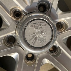 ハイエース　キーラー　17インチ　215 60 17 スタッドレス　グッドイヤー