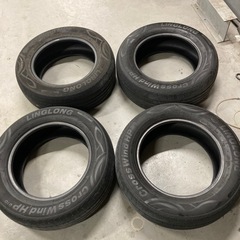 無料　タイヤ　使用１年　225/60R16