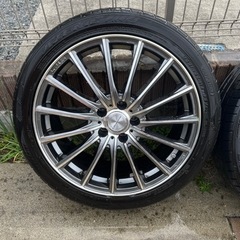 値下げ19インチ　タイヤホイールセット　ヴェルファイアに使用