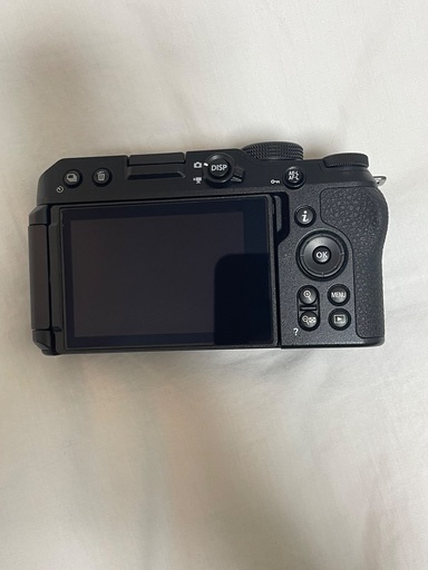 新品未使用Nikon Z30 本体のみ
