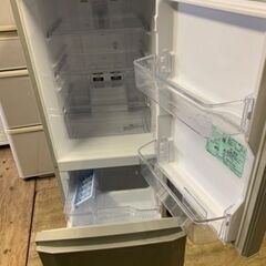 「購入者決めました」5KM以内配送無料　三菱電機 MITSUBISHI ELECTRIC MR-P15X-S [冷蔵庫 Pシリーズ （146L・右開き） ピュアシルバー] 