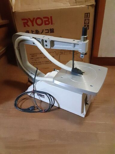 RYOBI卓上糸ノコ盤