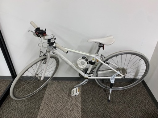 クロスバイク FUJI  PALETTE  ホワイト クロスバイク FUJI PALETTE ホワイト