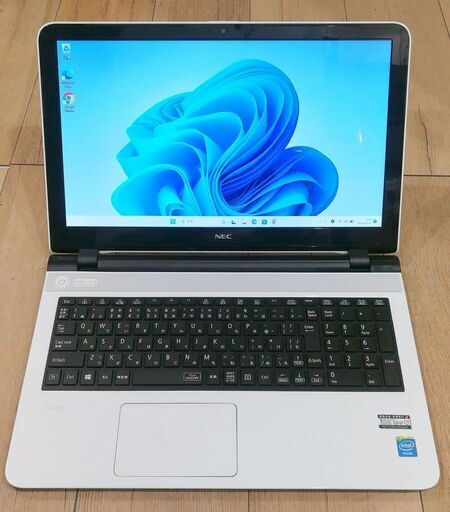 NEC LaVie LS150SSW エクセル・ワードOK 美品 Windows11pro Intel celeron 2957U 16GBメモリ SSD256GB WiFi／Bluetooth内蔵  スタイリッシュな軽快処理ノートPCです