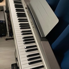 電子ピアノ88鍵とピアノスタンド