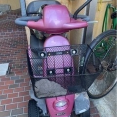 ハンドル形電動車椅子