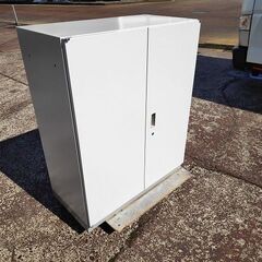 イトーキ シンライン 3段両開き書庫『美品中古』