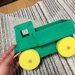 幼児教室で組み立てた車