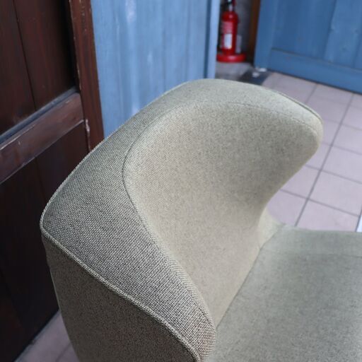 カイロプラクティックのノウハウをヒントに生まれたStyle(スタイル)ブランドよりStyle Chair DC（スタイルチェア ディーシー)です。身体に負担の少ない姿勢をサポートする1人掛けソファ♪DB433