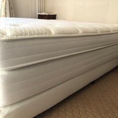 IDC大塚家具高級ベッド