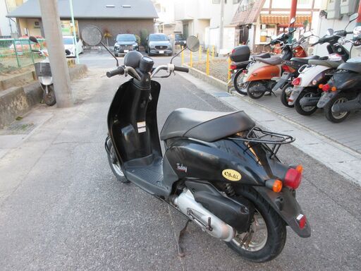 トゥデイ　ブラック　ホンダ　後タイヤ新品！オイルとバッテリも新品　4スト　原付　AF61 トゥデイ ブラック ホンダ 後タイヤ新品！オイルとバッテリも新品 4