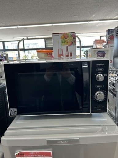 人気商品】 美原店 美品 東芝 フラットタイプ電子レンジ ER-SM17 2018