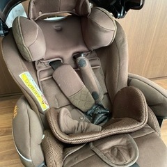 アップリカ　フラディアグロウ　ターンするシート アップリカ フラディアグロウ ターンするシート