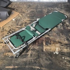 ファーノ　ストレッチャー　担架　折り畳み　介護