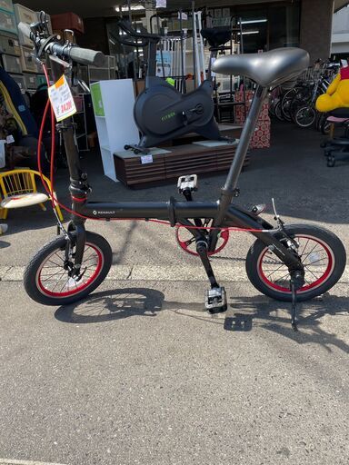リサイクルショップどりーむ荒田店　No597 エコNO15734X 折りたたみ自転車　高級！　ルノー　ウルトラライト７　重量７．５ｋｇ！　新品定価約９万！　ものすごく軽くて快適です！
