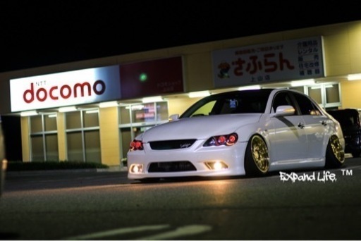 車のパーツ 【値下げ】マークx 120型 エアサス 低走行 車検1年