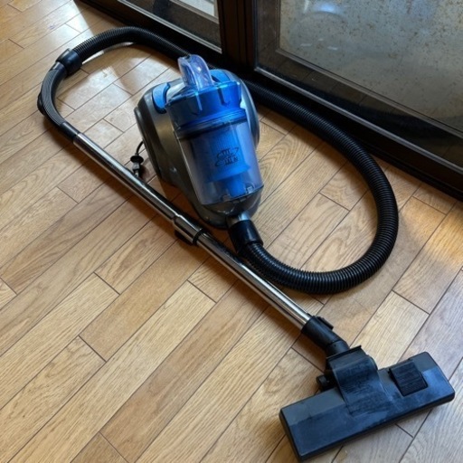 サイクロン掃除機　本体のみ