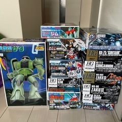 ガンプラ　空箱　１６個　セット