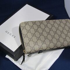 グッチ（GUCCI）・トラベルウォレット・縦12cm/横23cm...