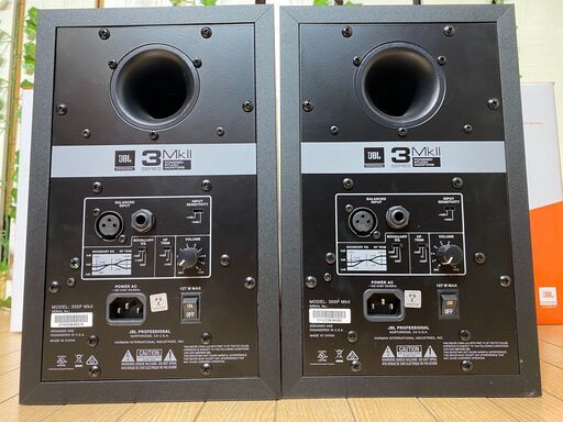 【愛品館八千代店】JBL PROFESSIONAL 305P MkII パワードモニタースピーカー 1ペア（2本）