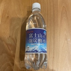 富士山の強炭酸水　500ml 1本30円〜　無糖