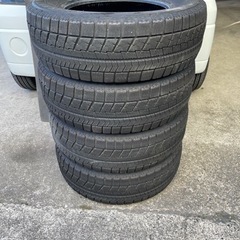 0円無料！215/65R16ブリヂストンスタッドレスVRX中古4...