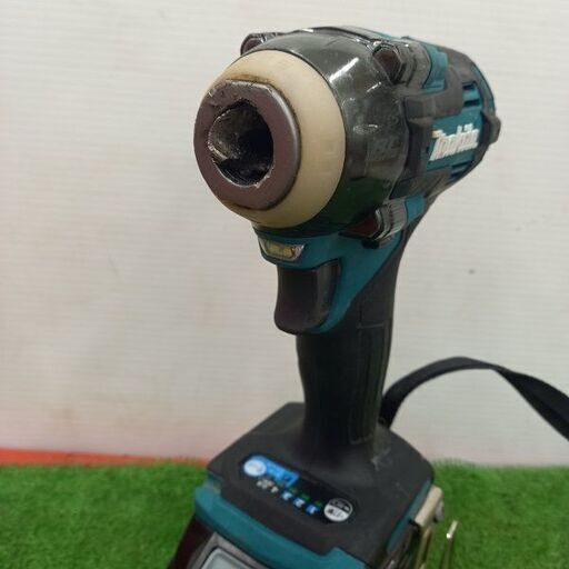 【ジャンク　ソケット部分破損】マキタ TW004D インパクトレンチ【野田愛宕店】【店頭取引限定】管理番号：IT8834KIEOI0 ジャンク ソケット部分破損】マキタ TW004D インパクトレンチ【野田