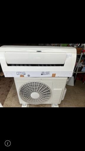 ☆中古￥17,800！【会員価格￥17,800】【目玉商品！】HITACHI　2.2kwルームエアコン6~8畳　家電　RAS-WM22JE7(W)型　2019年製　【BC010】