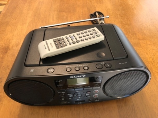 【USED品】SONY ソニー CDラジオ ZS-RS81BT/リモコン付き/ブラック