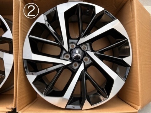 新車外し】新型アウトランダーPHEV 純正20インチホイール