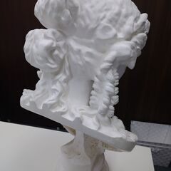 石膏像　アリアス