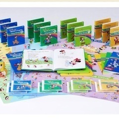 ワールドファミリー 英語教材  話し合い中