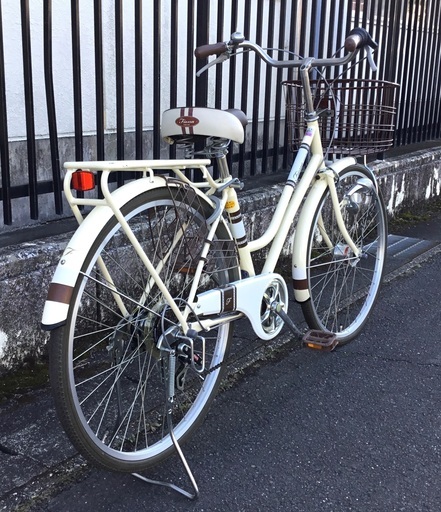 整備・美品車＞シティサイクル・26インチ自転車・アイボリー・シマノ 