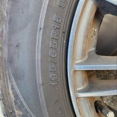 ブリヂストン　レグノ
195/65r15 91h 中古　ブラックホイール付