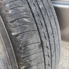 ブリヂストン　レグノ
195/65r15 91h 中古　ブラックホイール付