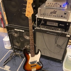 Fender JAZZ ベース