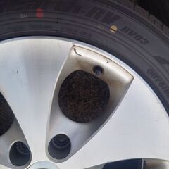 トヨタ　アルファード　ANH10　タイヤ＆純正アルミ　４本