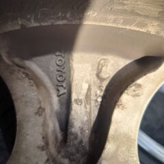 トヨタ　アルファード　ANH10　タイヤ＆純正アルミ　４本