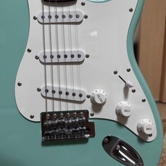 ☆超美品特典付☆ Stratocaster Squire by Fender