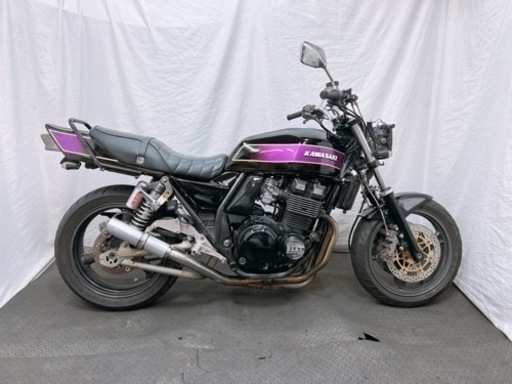 週末SALE!!格安配送!!値下げ‼️kawasaki ZRX400 初期型 399cc レストアベース 書付き 鍵あり