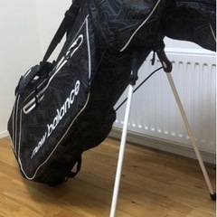 お取引日の早い方優先いたします。キャリーバッグ